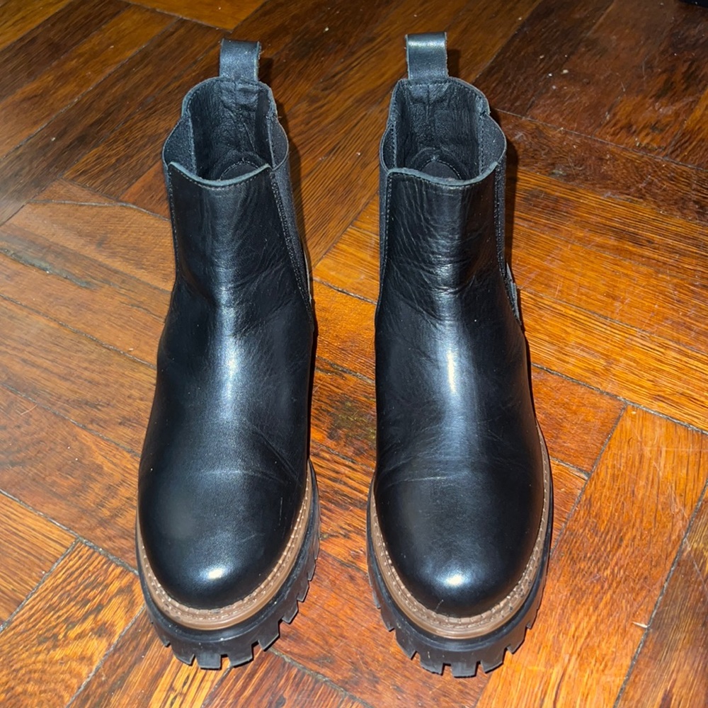 Enzo Tesoti Black Chelsea Lug Bootie